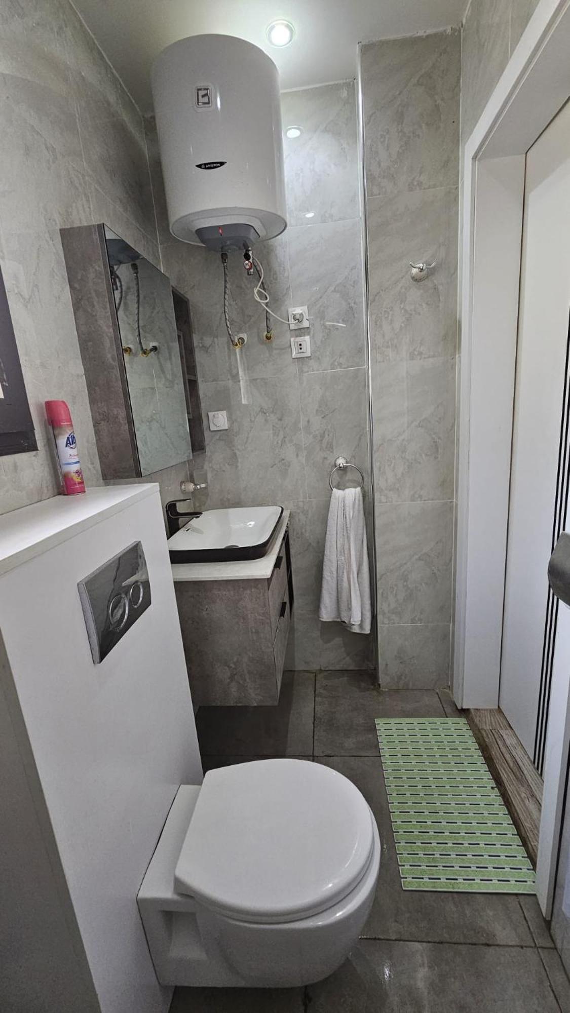 Superbe A Ngor Apartment *